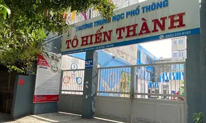 Phát hiện trường tuyển 'chui' sau ba tháng nhập học lớp 10