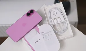 iPhone 16 chính hãng lần đầu giảm giá